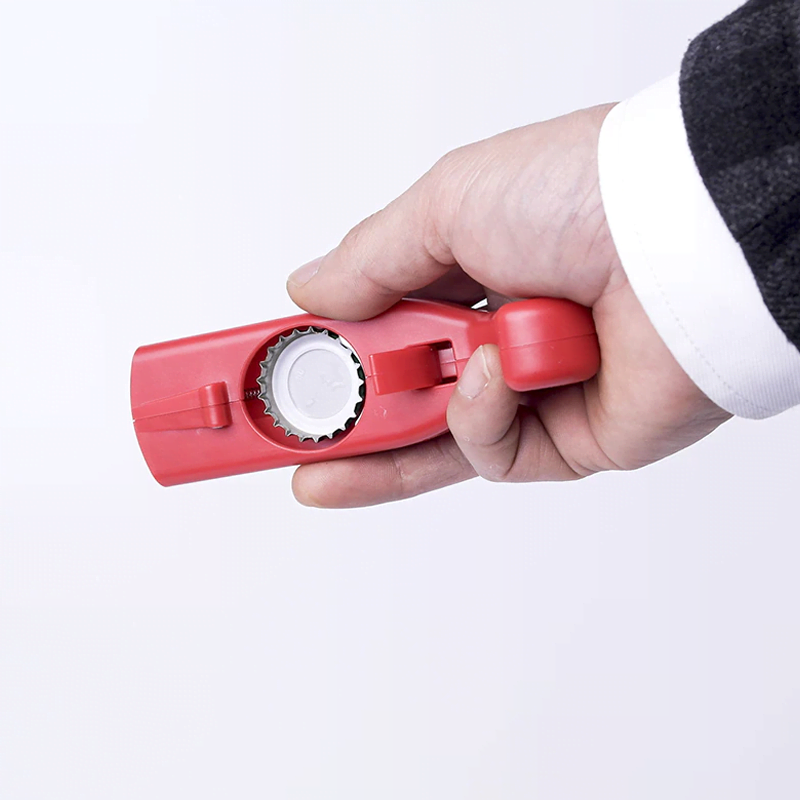 Bottle top gun Bottle top gun