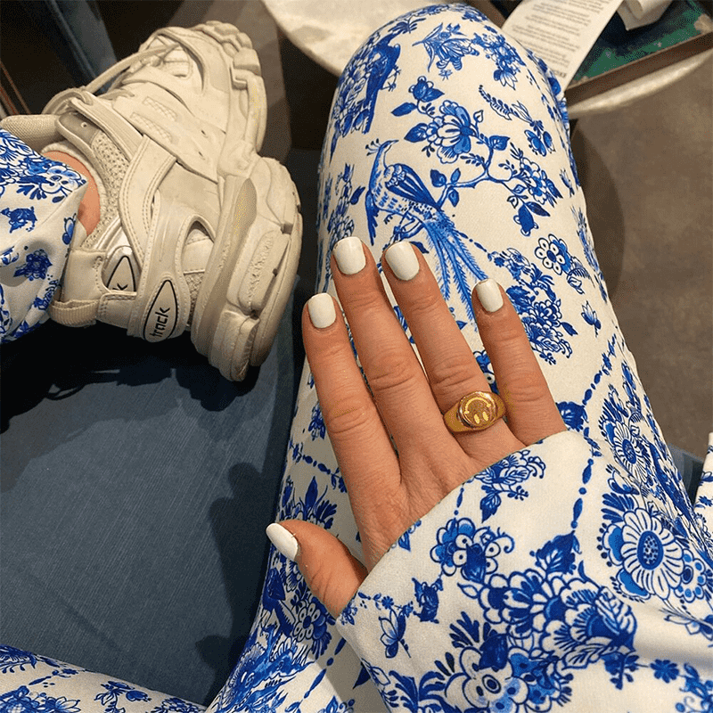 Gold smiley face ring Gold smiley face ring