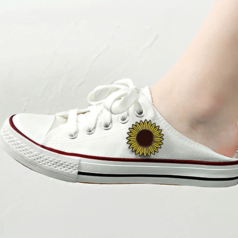Sunflower Enamel Pin Sunflower Enamel Pin