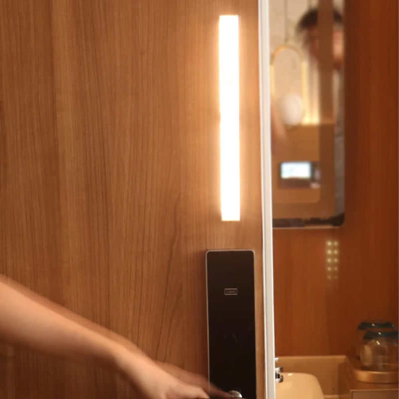 Under Cabinet Motion Sensor Light Under Cabinet Motion Sensor Light