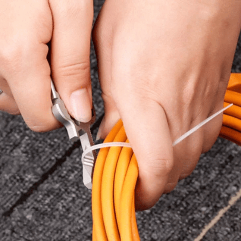 24 In 1 Key Shaped Pocket Tool 24 In 1 Key Shaped Pocket Tool